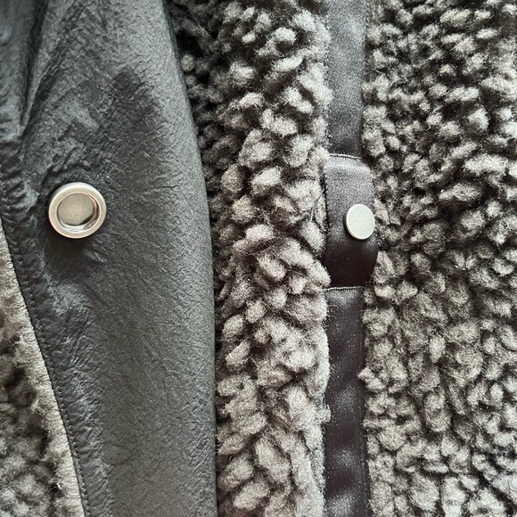 LULU Lemon Lab Sherpa Coat. - Picture 6 of 7